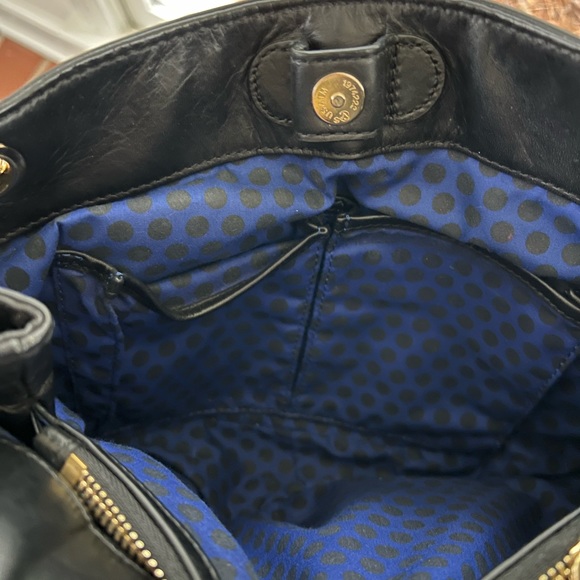 Rebecca Minkoff black handbag. Perfect Condition - Picture 8 of 14